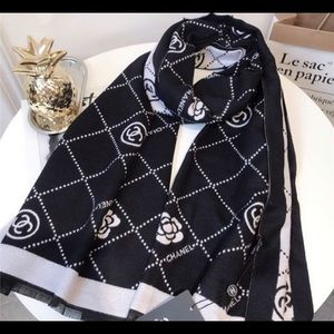 Non-Authentic Chanel Scarf Cashmere material